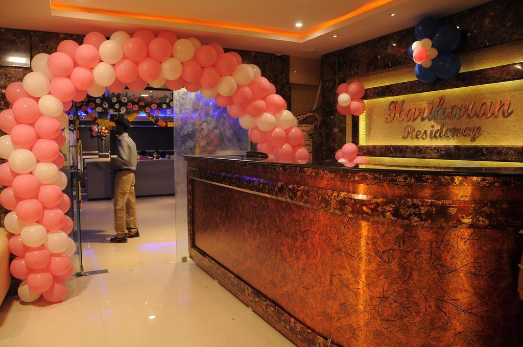 Hariharan Residency - Poonamallee Hotel Madrás Exterior foto